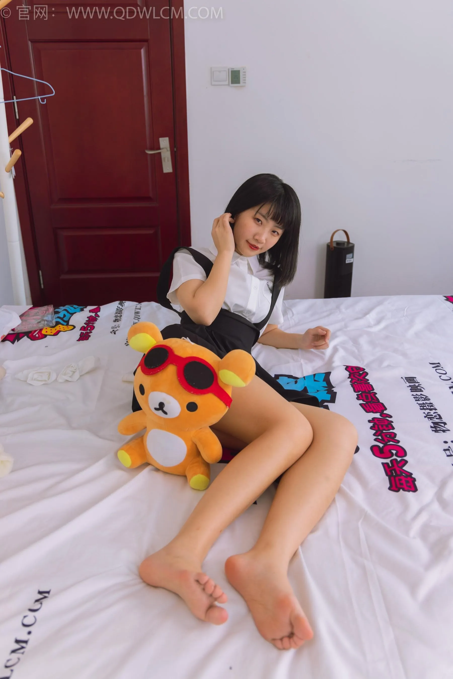 物恋传媒 NO.1487 暗月-月下玫瑰 [151P]插图2